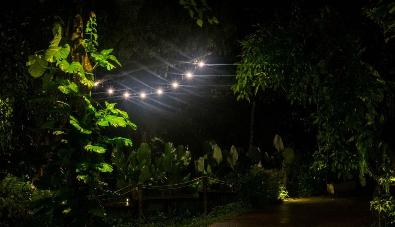 Photharam126 Resort Ban Khlong Ta Khot Buitenkant foto